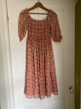 NWT Molly Bracken Floral Smocked Dress